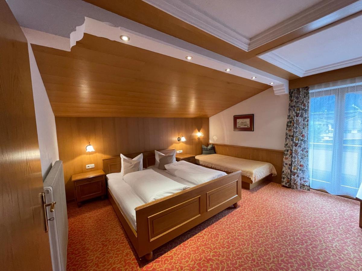 Gaestehaus Poell Mayrhofen Esterno foto