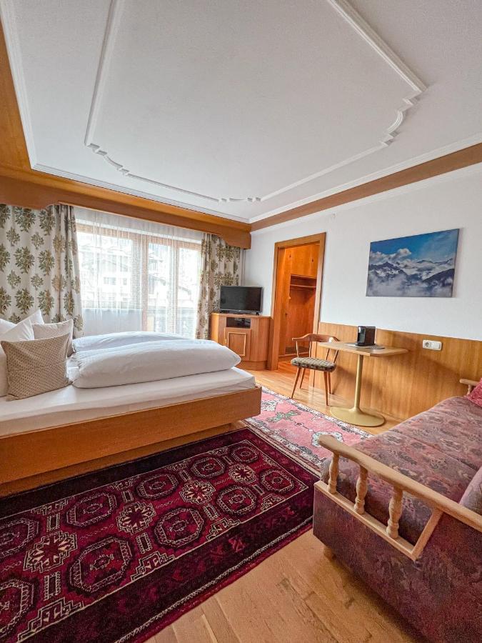 Gaestehaus Poell Mayrhofen Esterno foto